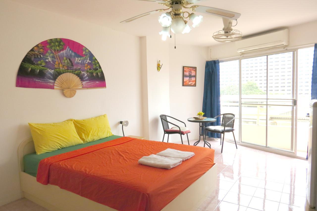 View Talay 1B Holidays Pattaya Bagian luar foto
