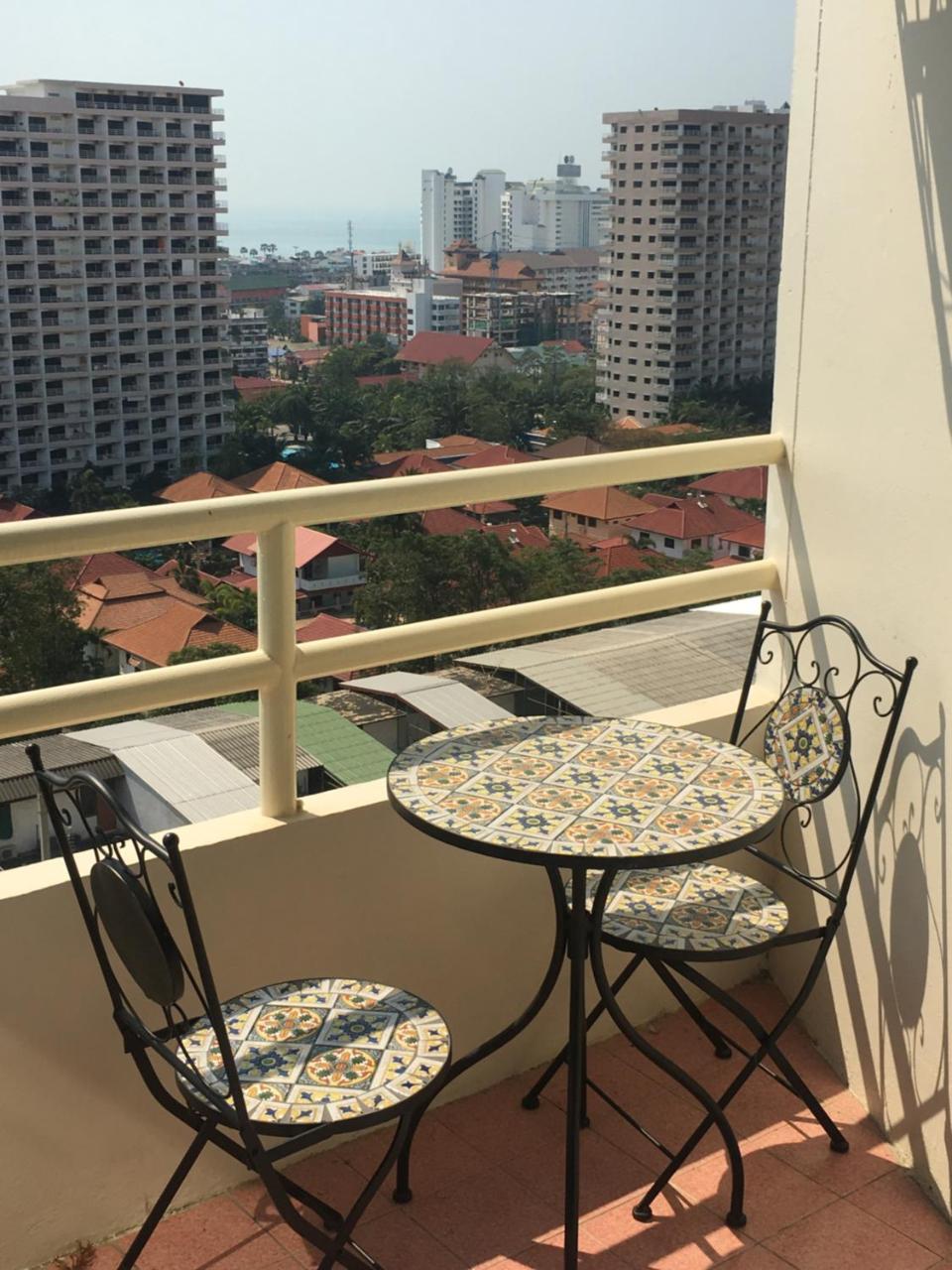 View Talay 1B Holidays Pattaya Bagian luar foto